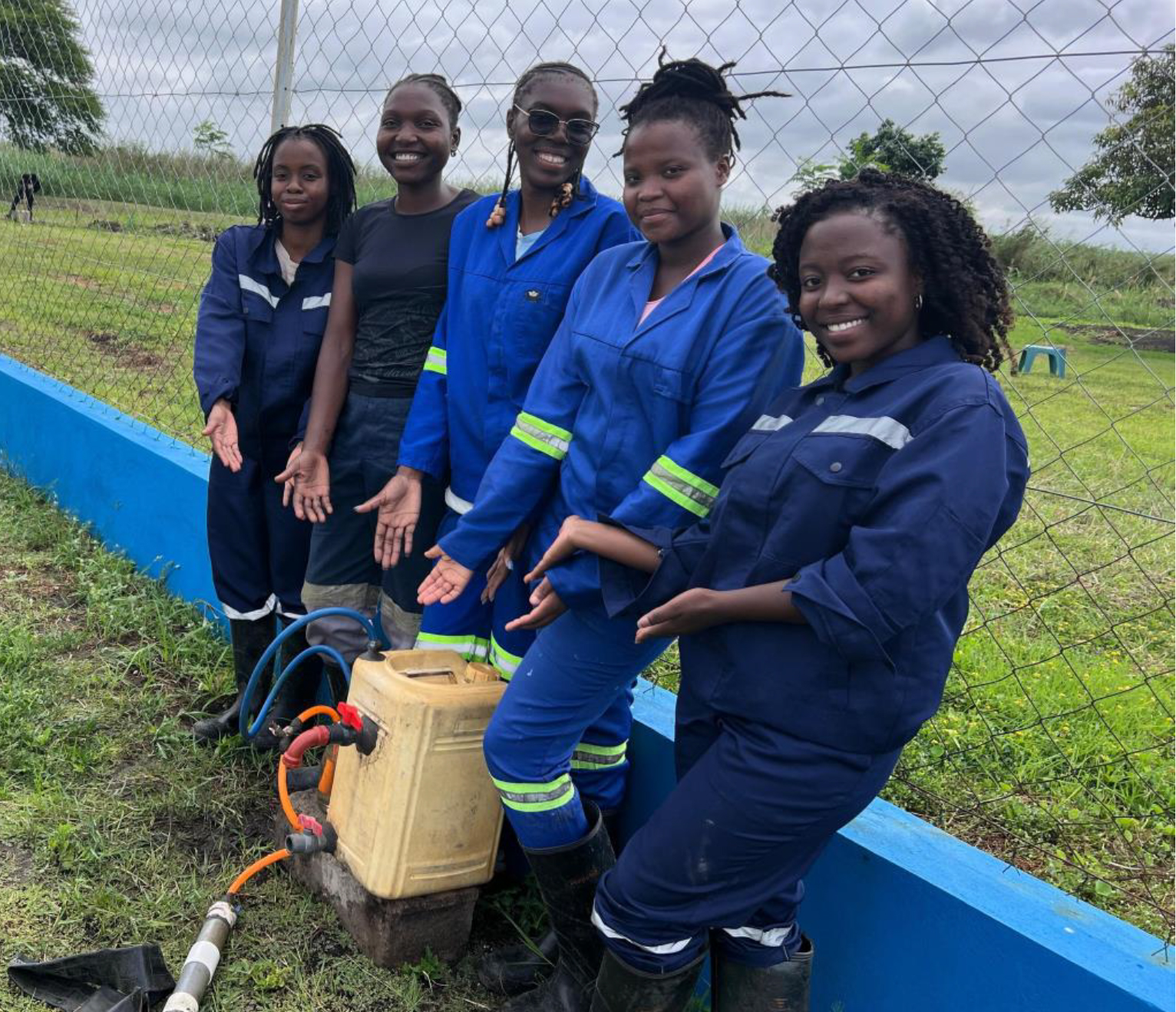 Relatório Técnico de Produção de Materiais Didácticos com Estagiários da FCNM no Centro de Pesquisa, Treinamento em Energias Renováveis e Produção Sustentável de Alimentos da UP Maputo